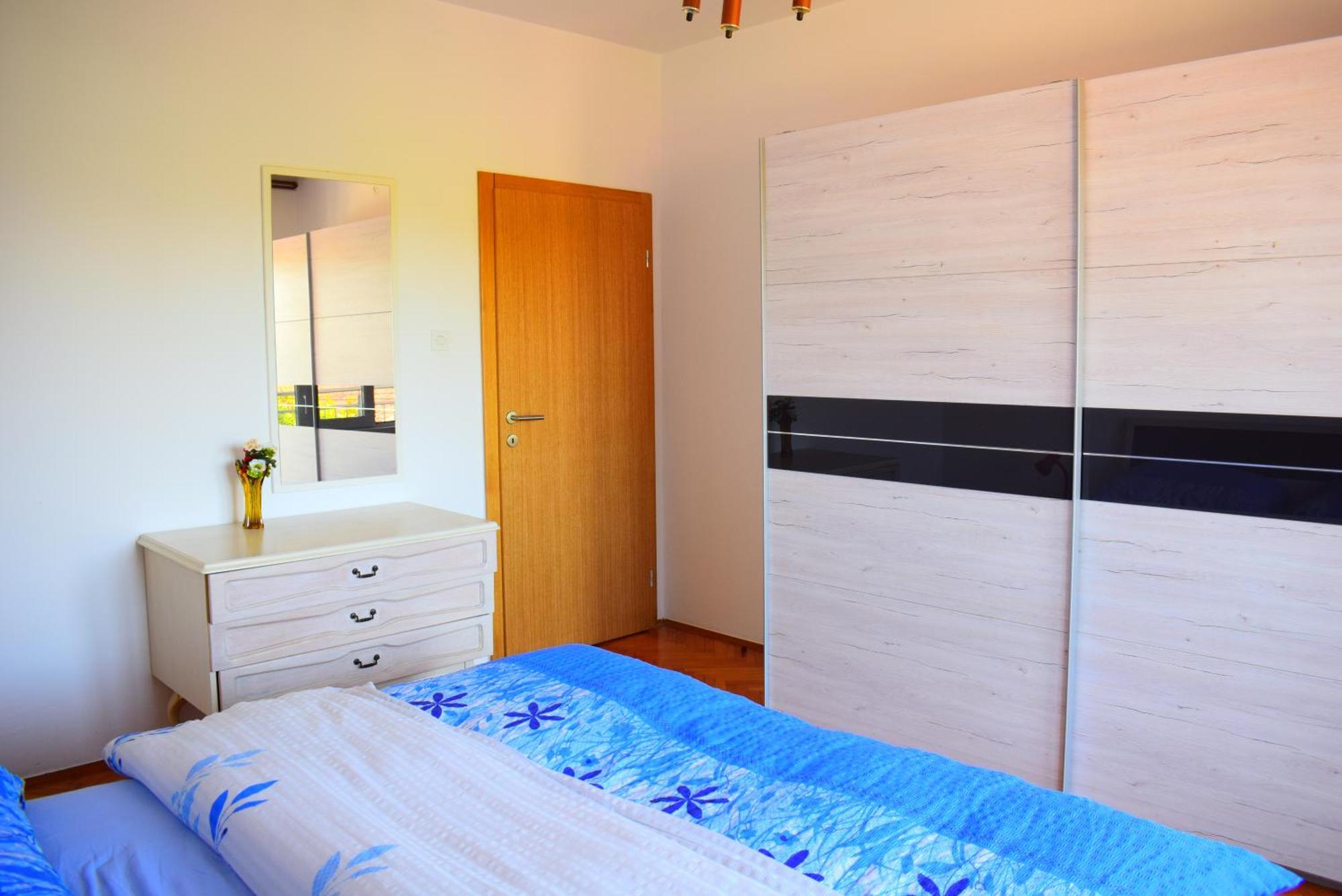 Apartments Milica มาลินสกา ห้อง รูปภาพ